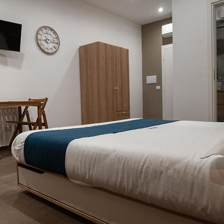 Suite 18 Luxury Apartments บารี ภายนอก รูปภาพ
