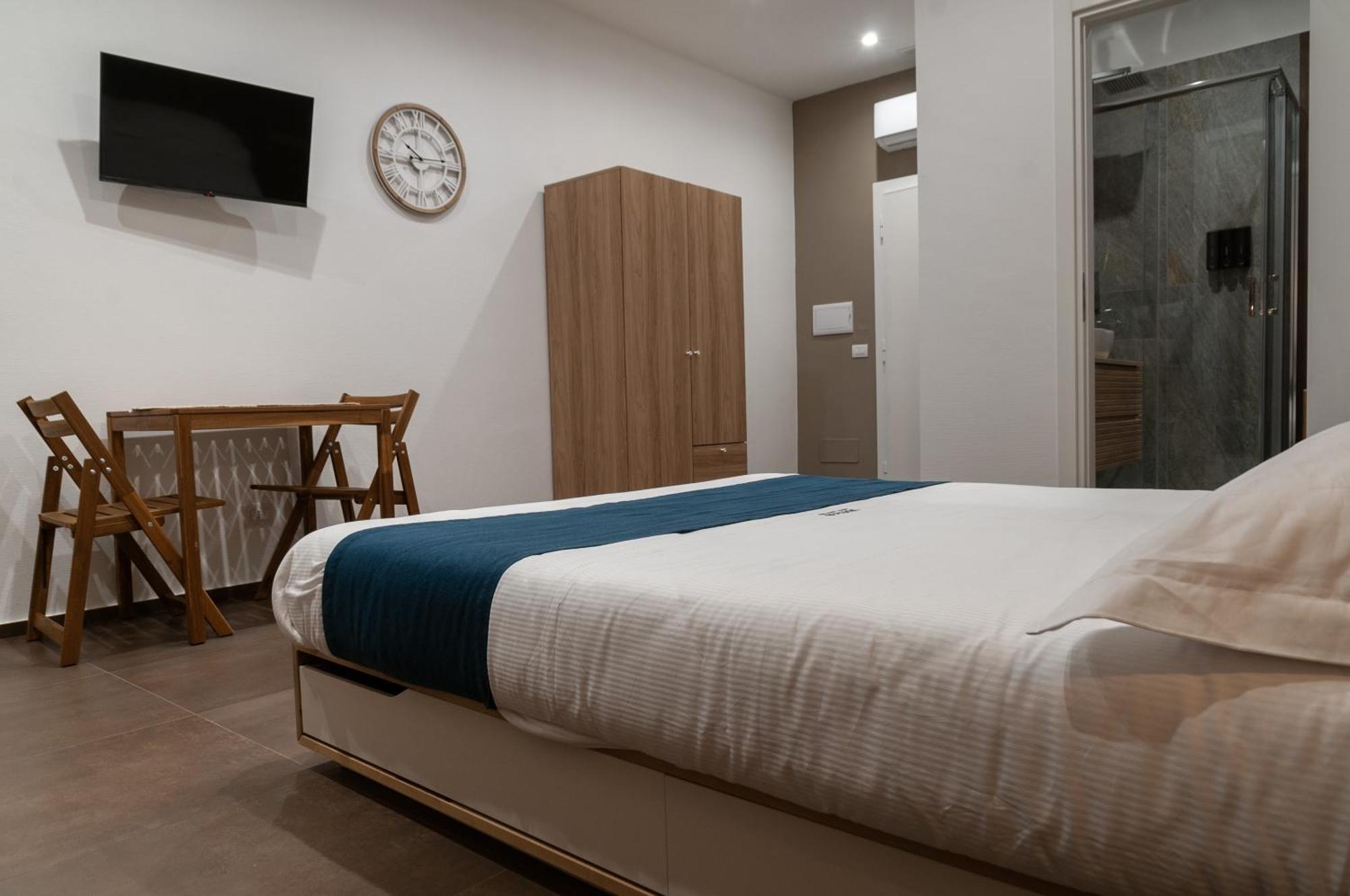 Suite 18 Luxury Apartments บารี ภายนอก รูปภาพ