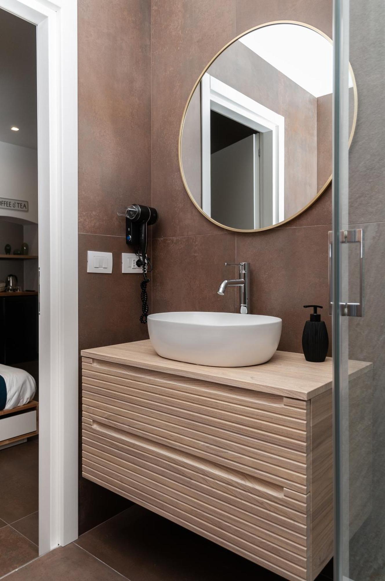 Suite 18 Luxury Apartments บารี ภายนอก รูปภาพ